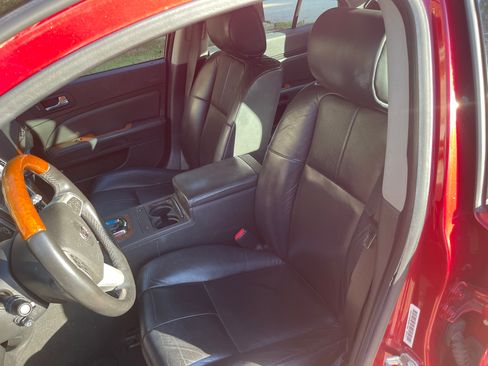Used 2011 Cadillac STS RWD image 18