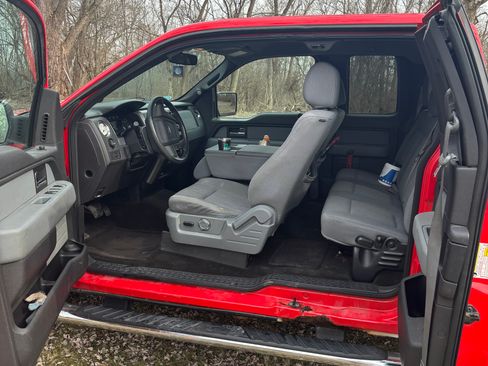 Used 2012 Ford F150 XLT w/ XLT Chrome Pkg image 9