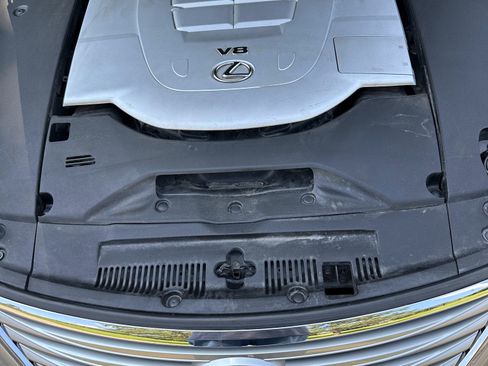 Used 2010 Lexus LS 460 L image 10