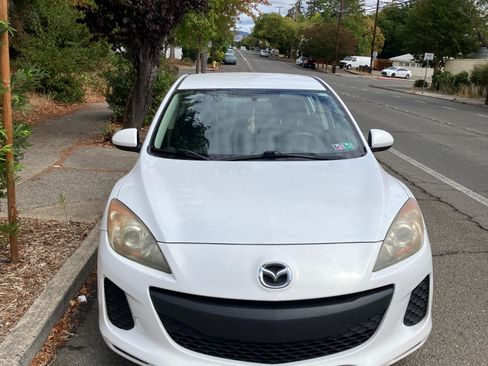 Used 2012 MAZDA MAZDA3 i Sport image 6