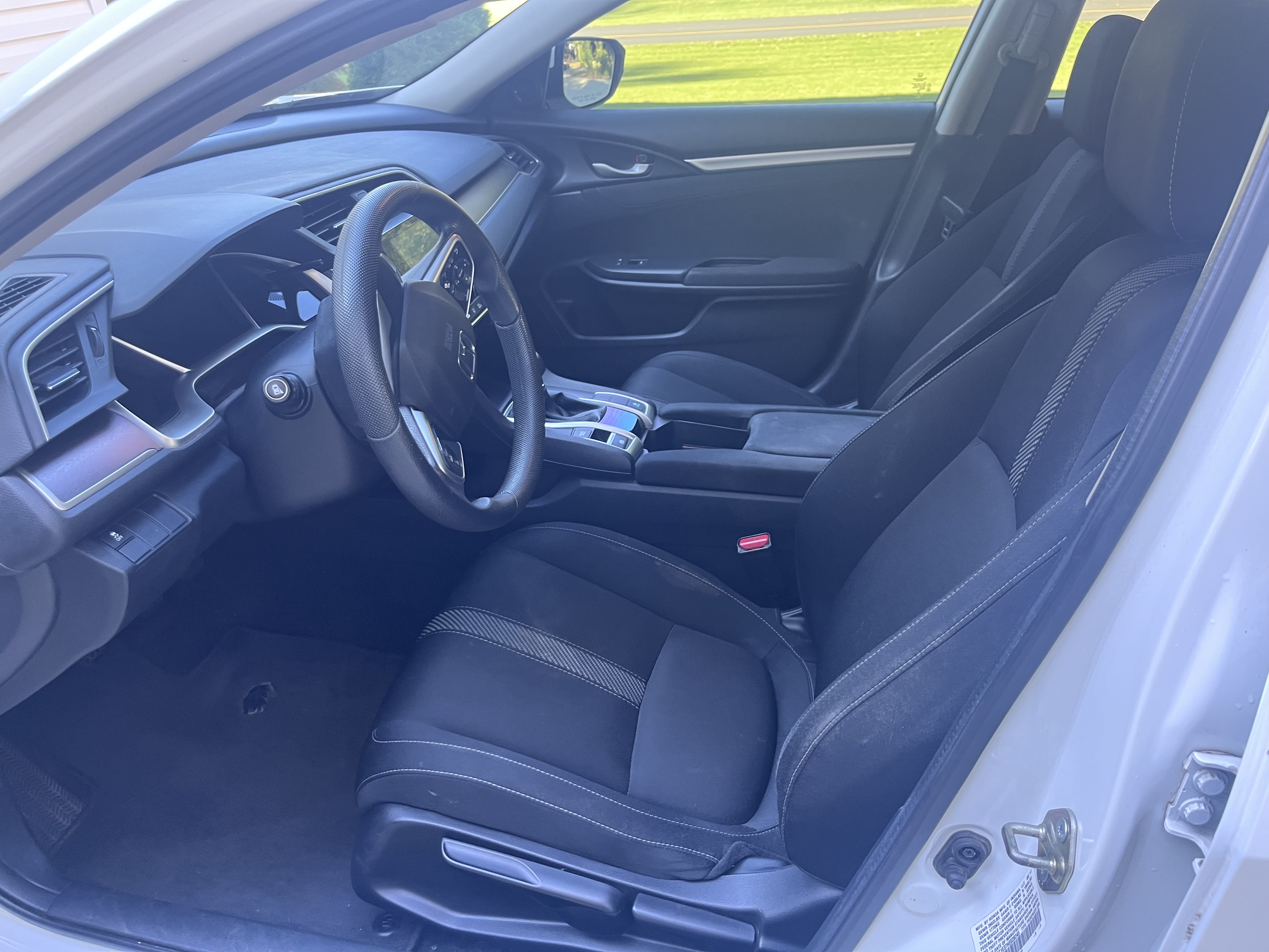 Used 2017 Honda Civic EX-T image 10