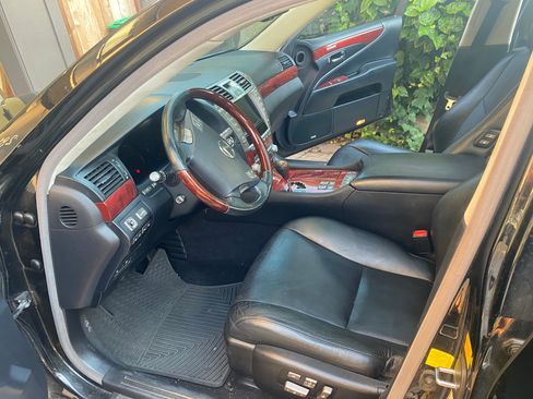Used 2011 Lexus LS 460 L image 12