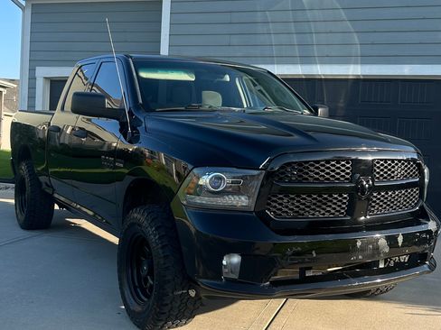 Used 2015 RAM 1500 Express w/ Black Ram 1500 Express Group AWD/4WD image 1