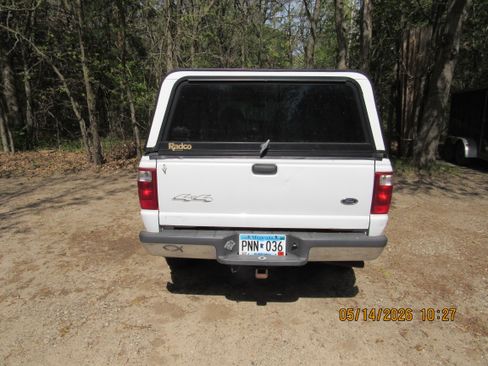 Used 2003 Ford Ranger XLT AWD/4WD image 4