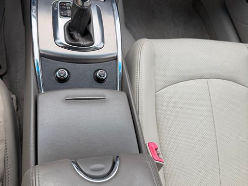 Used 2012 INFINITI G37 Journey w/ Premium Pkg RWD image 13