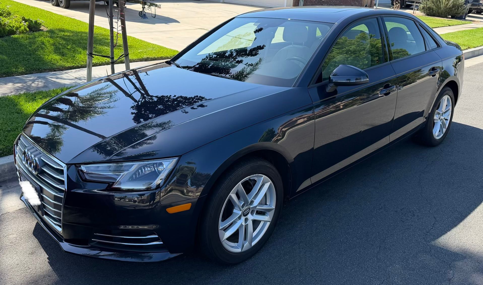 Used 2017 Audi A4 2.0T Premium FWD image 4