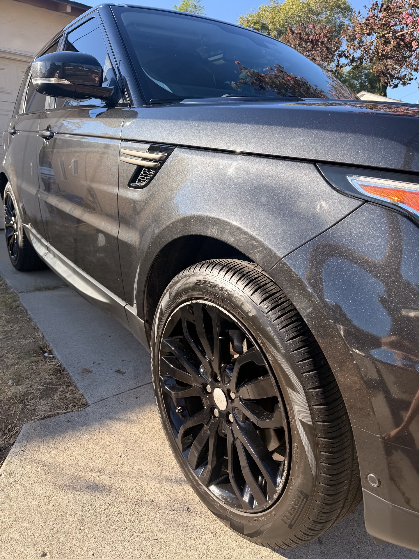 Used 2014 Land Rover Range Rover Sport HSE AWD/4WD image 16