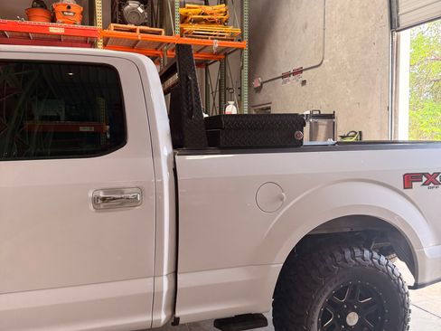 Used 2015 Ford F150 XLT w/ Equipment Group 301A Mid image 12