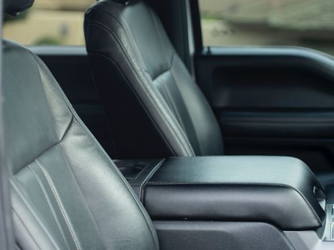 Used 2020 Ford F150 XLT w/ Equipment Group 302A Luxury image 6