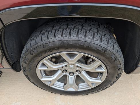 Used 2022 Jeep Wagoneer Series I w/ Premium Group I image 9