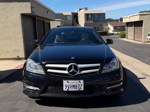 Used 2012 Mercedes-Benz C 350 Coupe image 2