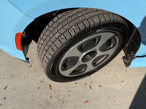 Used 2017 FIAT 500 e image 6