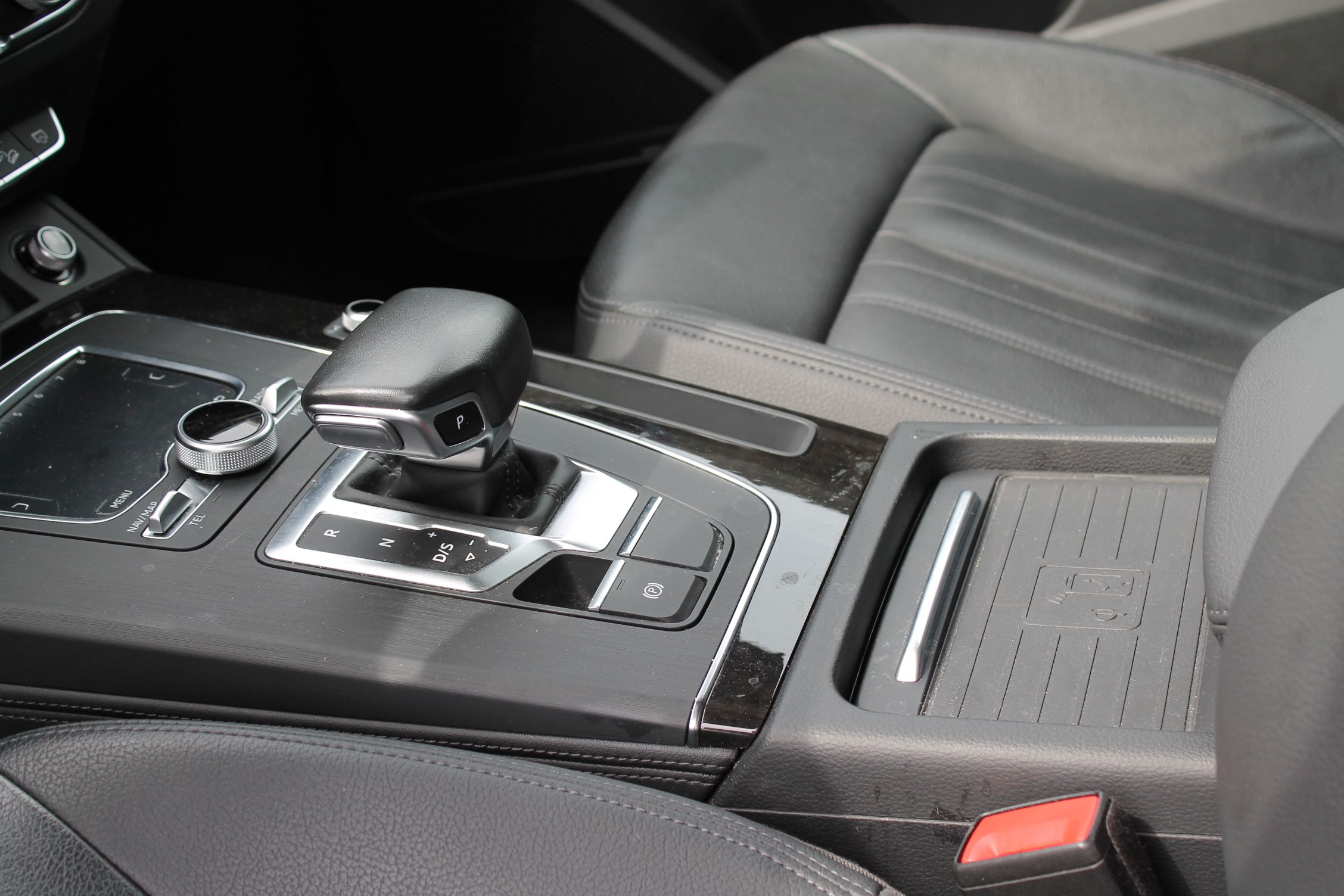 Used 2019 Audi Q5 2.0T Premium Plus w/ Premium Plus Package AWD/4WD image 18