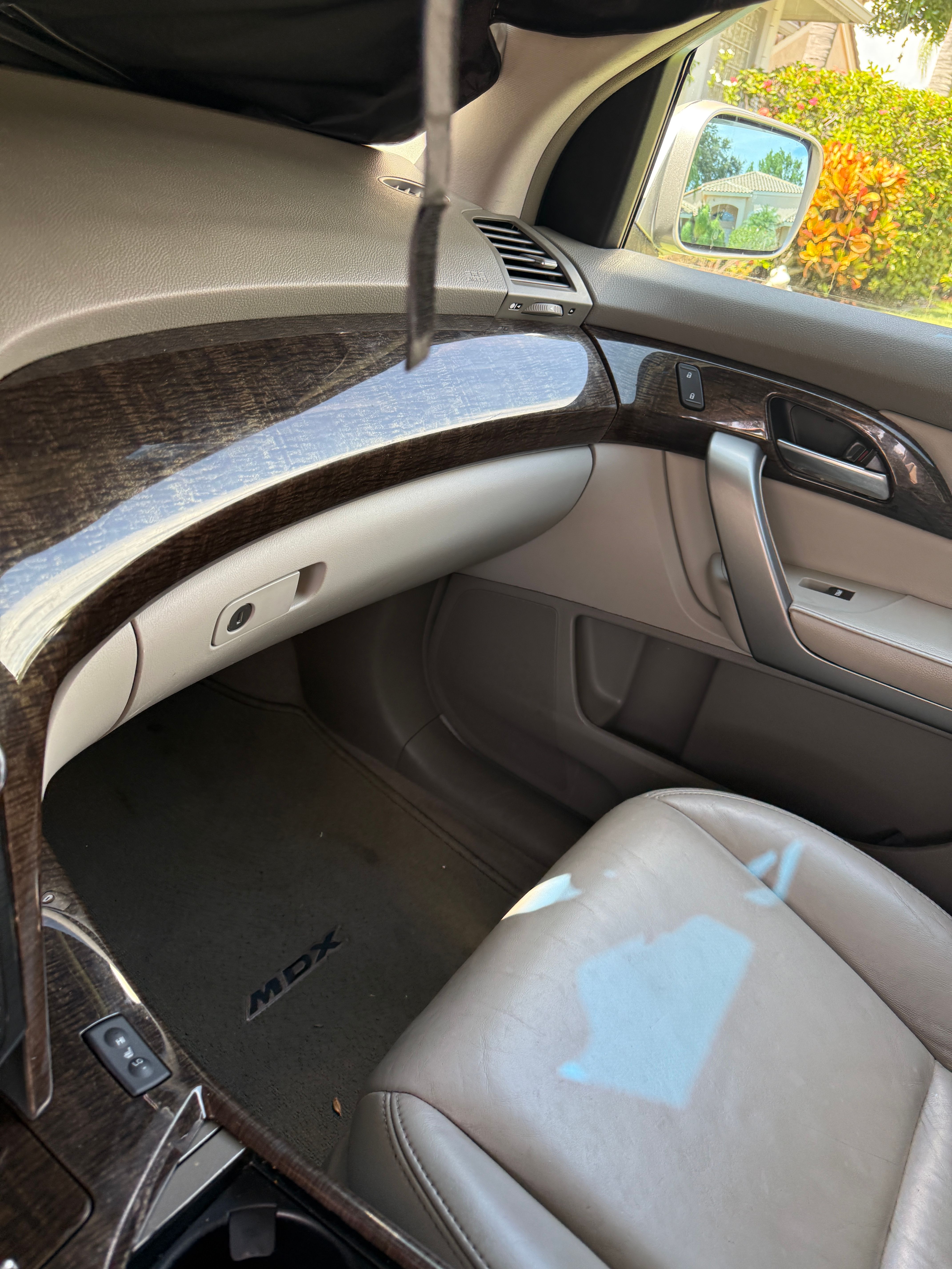 Used 2012 Acura MDX w/ Technology Package AWD/4WD image 12