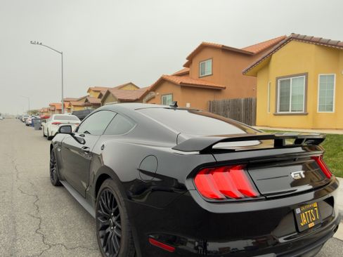 Used 2021 Ford Mustang GT Premium w/ GT Performance Package image 6