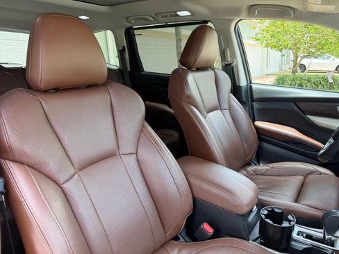 Used 2020 Subaru Ascent Touring w/ Popular Package #2A AWD/4WD image 11