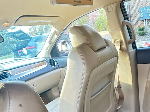 Used 2012 Buick Enclave Premium w/ Trailering Provision Package image 5