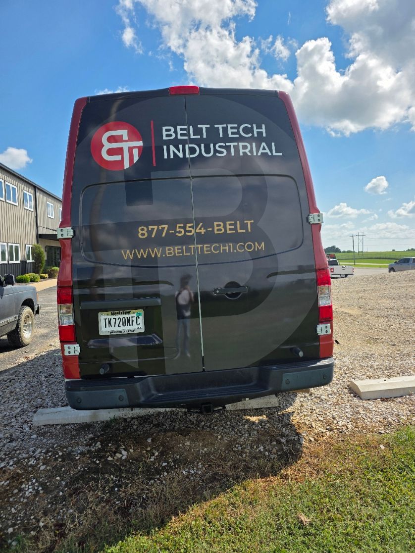 Used 2017 Nissan NV 2500 SV RWD image 5