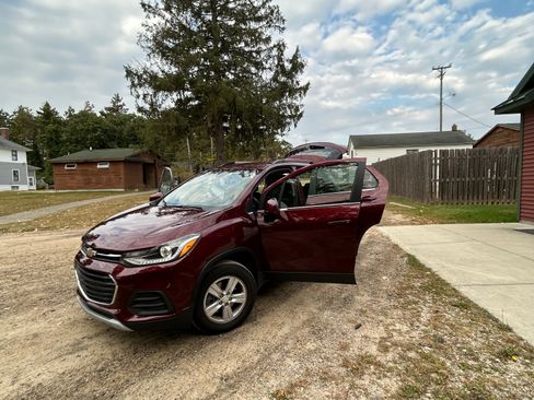 Used 2017 Chevrolet Trax LT image 15