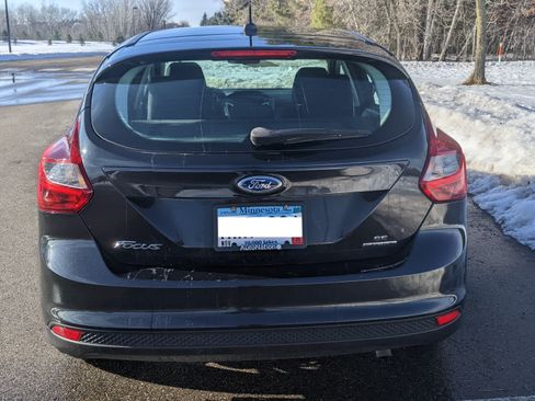 Used 2014 Ford Focus SE image 6