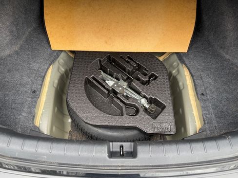 Used 2015 Honda Accord EX-L image 11