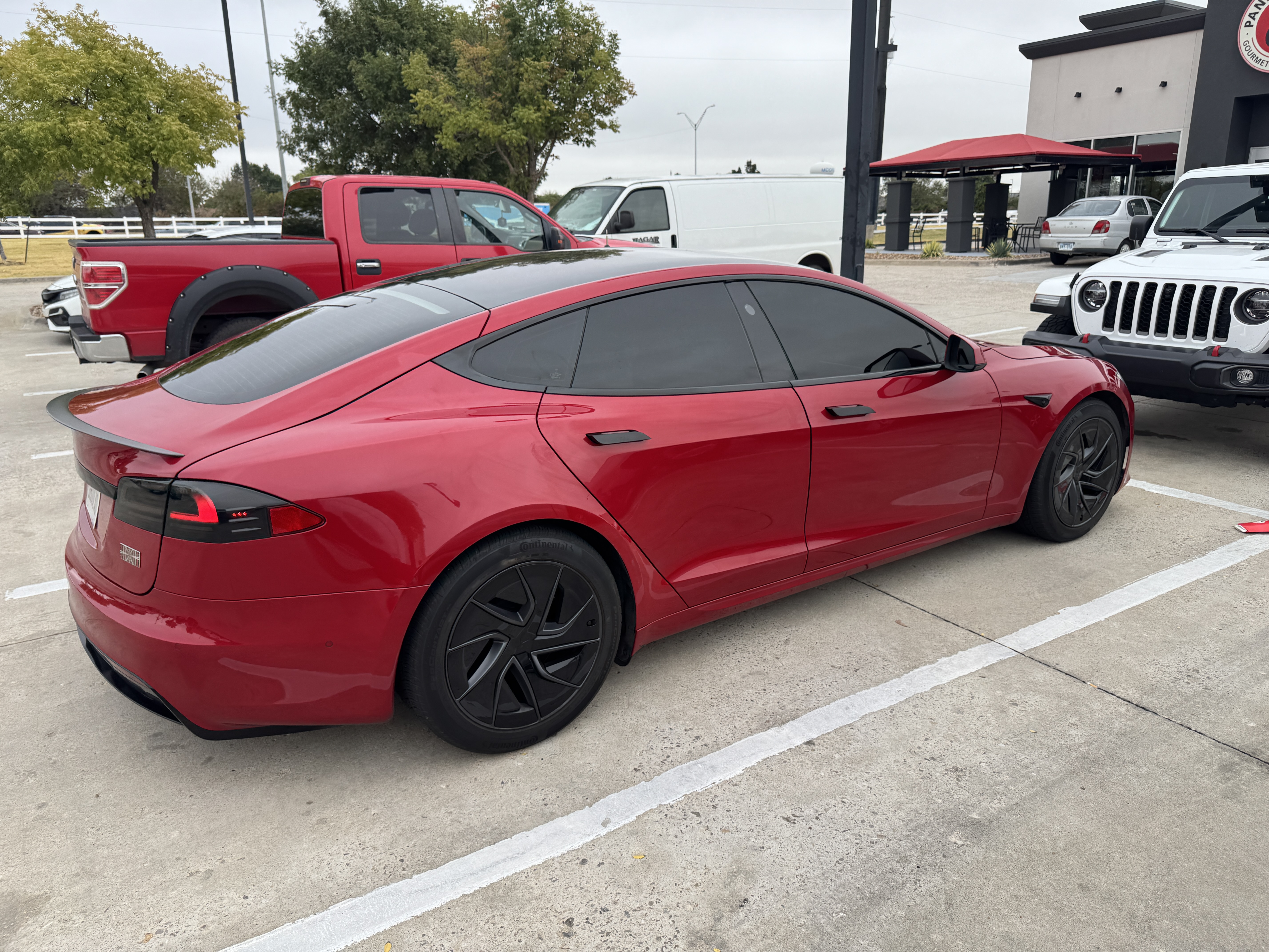 Used 2022 Tesla Model S Plaid AWD/4WD image 6