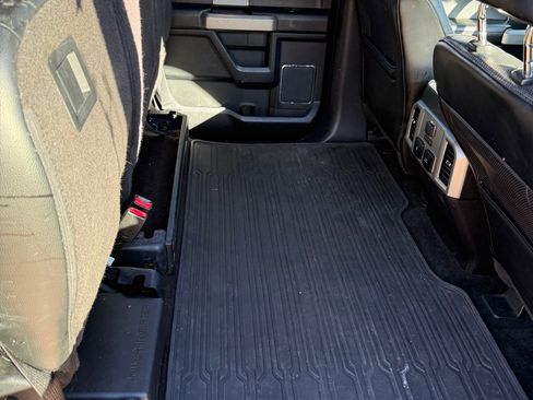 Used 2017 Ford F150 Lariat w/ Equipment Group 502A Luxury image 16