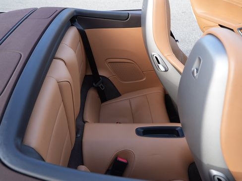 Used 2017 Porsche 911 Carrera S image 12