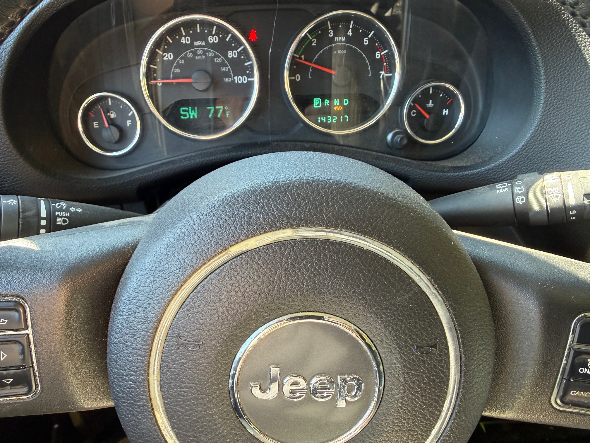 Used 2011 Jeep Wrangler Unlimited Sport AWD/4WD image 2