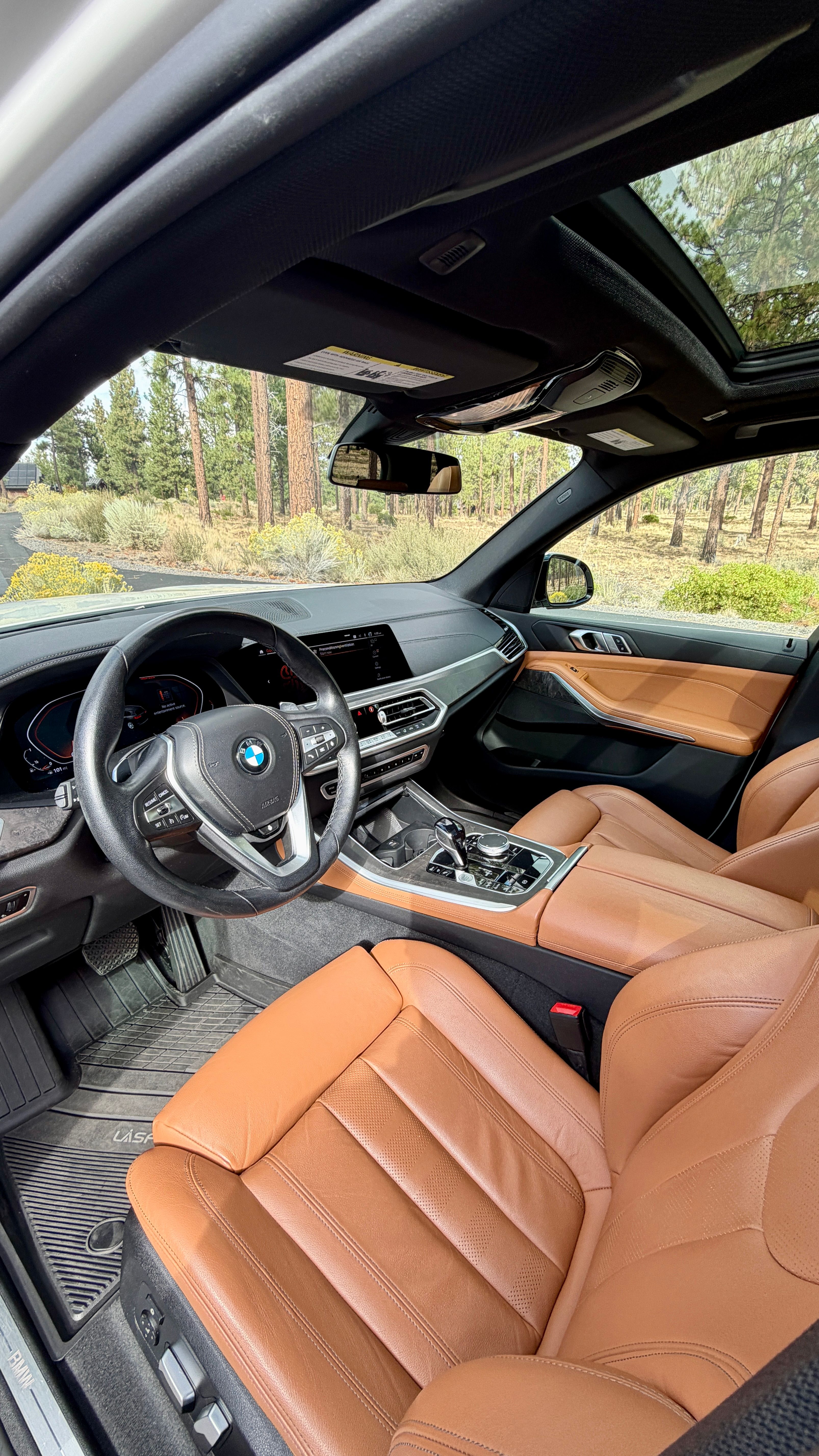 Used 2022 BMW X5 xDrive40i w/ Premium Package AWD/4WD image 11