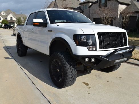 Used 2010 Ford F150 FX4 image 9