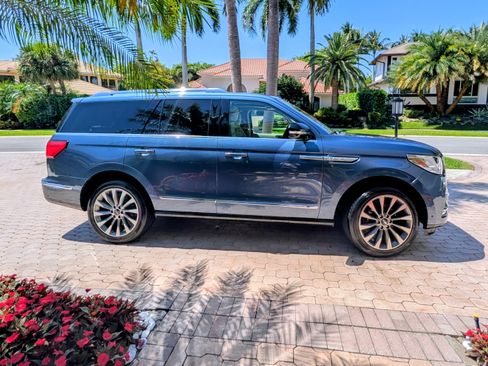Used 2020 Lincoln Navigator Reserve w/ Luxury Package image 2