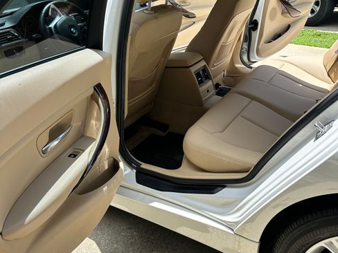 Used 2015 BMW 328i Sedan RWD image 13