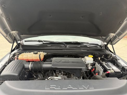 Used 2020 RAM 1500 Laramie AWD/4WD image 2