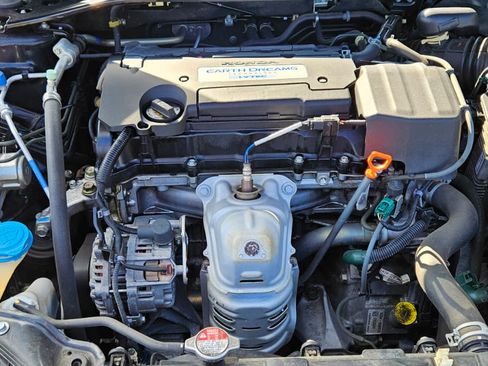 Used 2015 Honda Accord Sport image 4