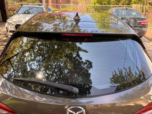 Used 2015 MAZDA MAZDA3 s Touring FWD image 10