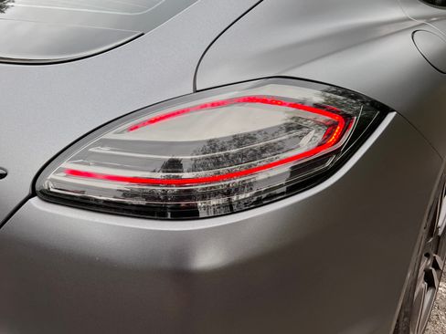 Used 2010 Porsche Panamera Turbo image 20