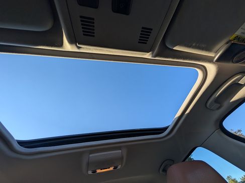 Used 2010 BMW 328i xDrive Sedan image 26