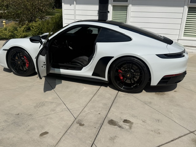 Used 2022 Porsche 911 GT3 RS image 8