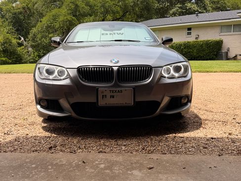 Used 2013 BMW 335is Convertible RWD image 1