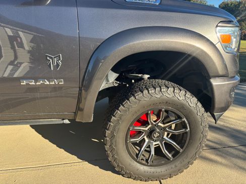 Used 2022 RAM 1500 Big Horn AWD/4WD image 5