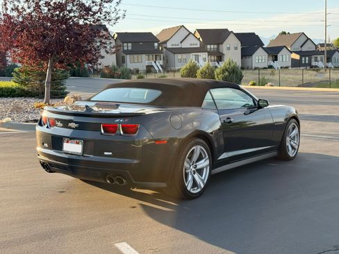 Used 2013 Chevrolet Camaro ZL1 RWD image 14
