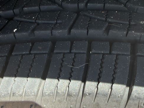 Used 2012 Chevrolet Equinox LT AWD/4WD image 13