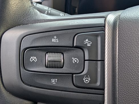 Used 2023 GMC Yukon Denali w/ Advanced Technology Package image 19