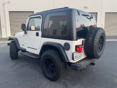 Used 2005 Jeep Wrangler X w/ Tire & Wheel Group (Ecco) image 9