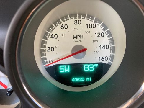 Used 2009 Dodge Challenger R/T RWD image 20