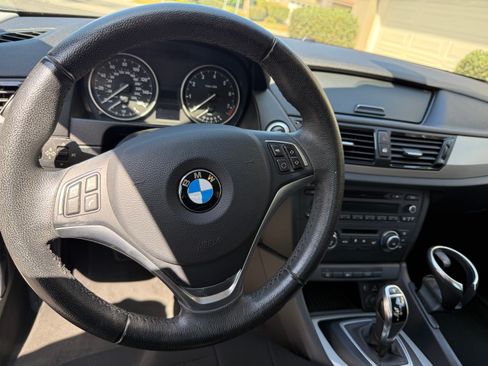 Used 2013 BMW X1 sDrive28i RWD image 6