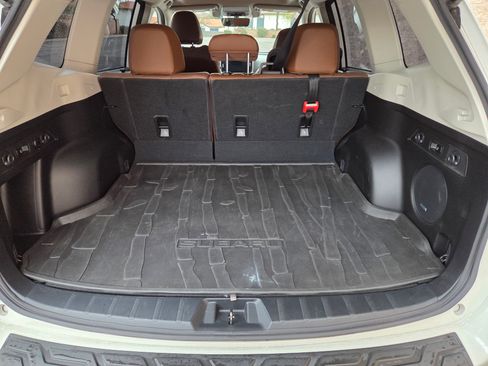 Used 2021 Subaru Forester Touring w/ Popular Package #2 image 12