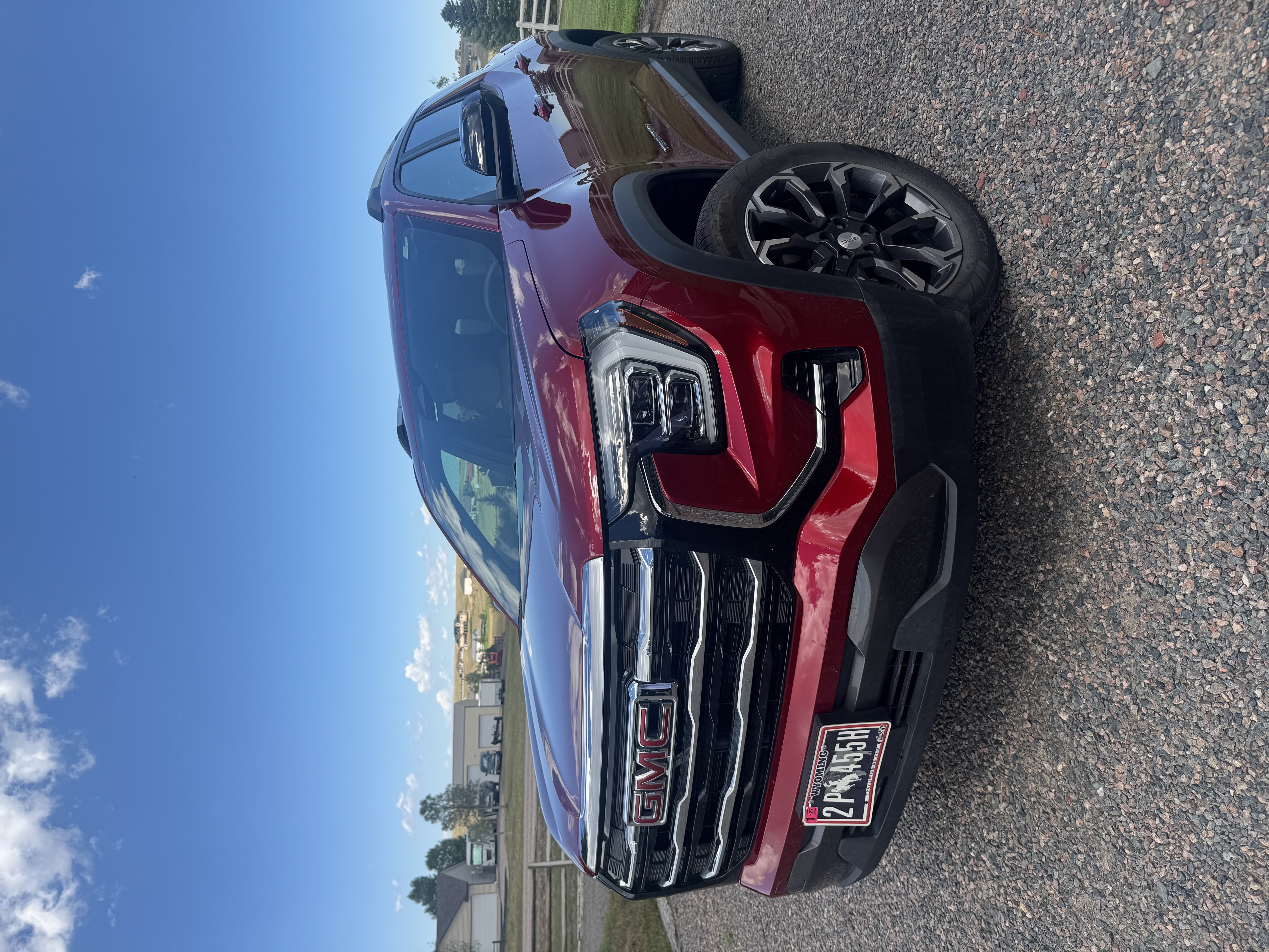 Used 2025 GMC Terrain Elevation w/ Elevation Premium Package AWD/4WD image 1