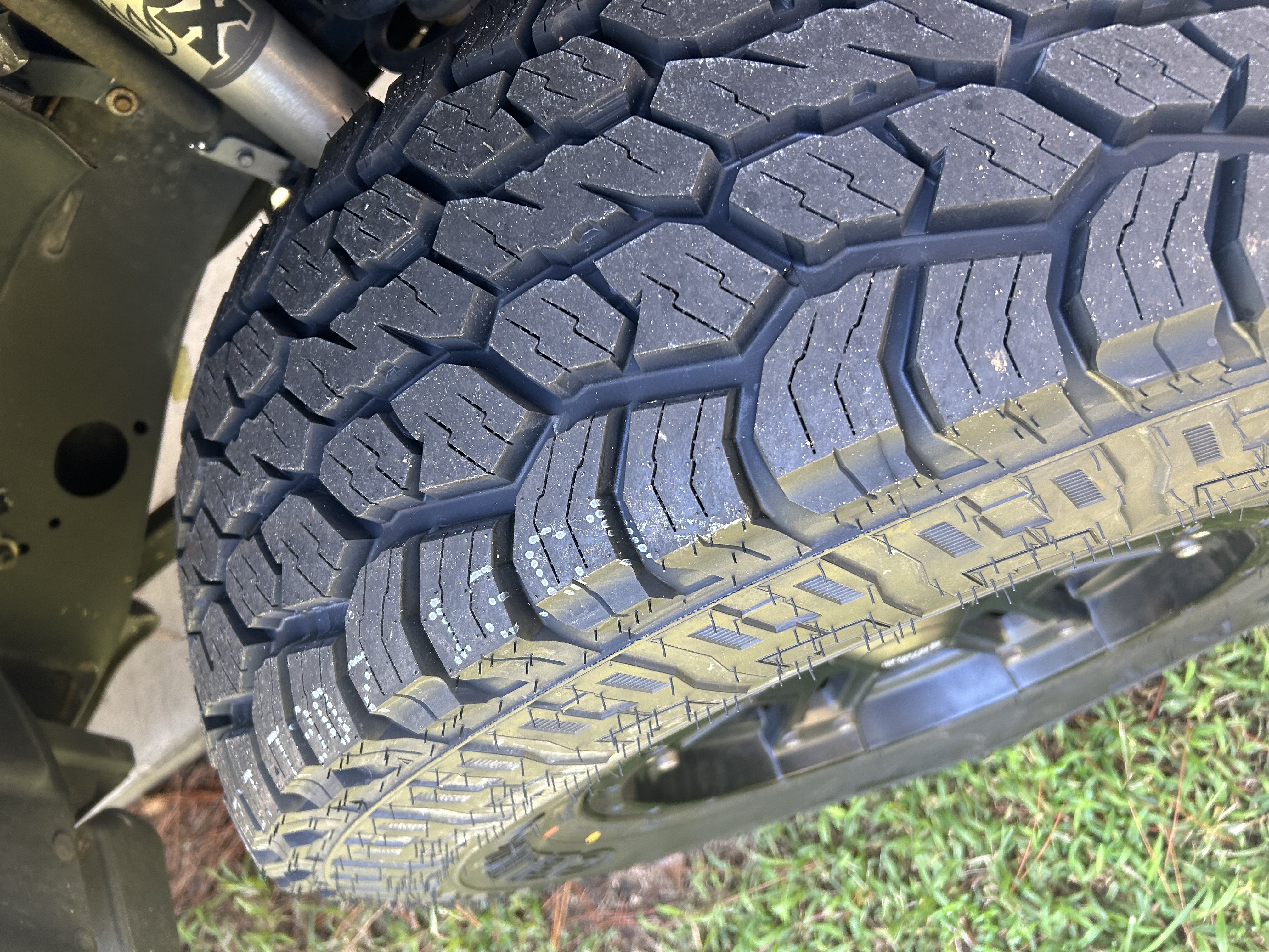Used 2018 Jeep Wrangler Unlimited Sport S AWD/4WD image 14